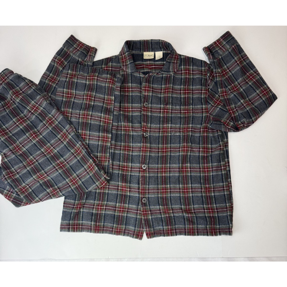 L.L.Bean Men's Scotch Plaid Flannel Pajamas Gray Red Cozy Comfy Preppy Old Money